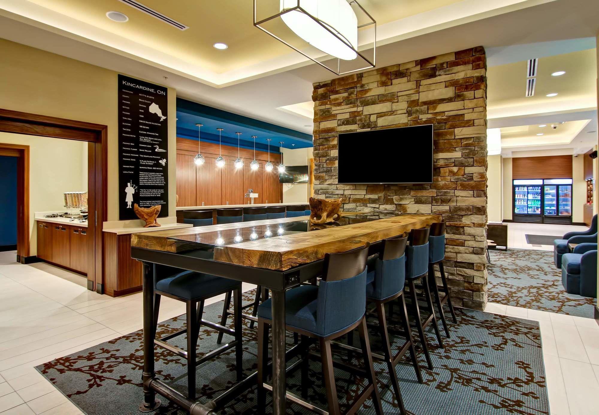 Towneplace Suites By Marriott Kincardine Extérieur photo