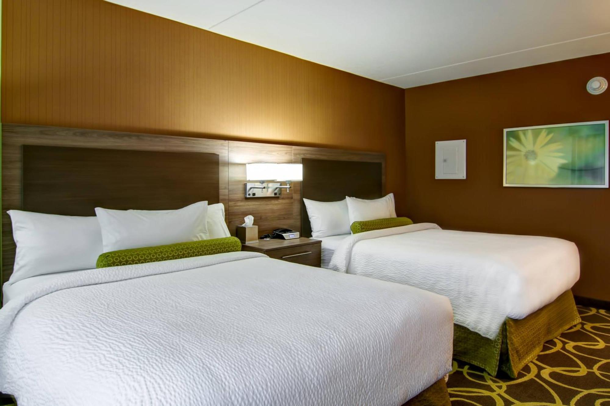 Towneplace Suites By Marriott Kincardine Extérieur photo